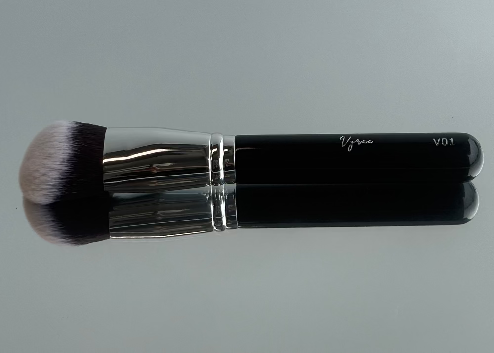 Vyraa Pro Artist Essentials — 25-Piece Professional Brush Set