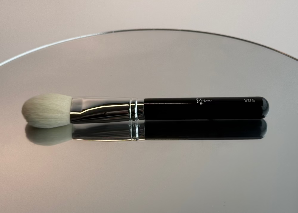 Vyraa Pro Artist Essentials — 25-Piece Professional Brush Set