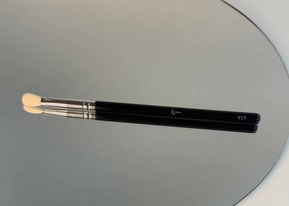 Vyraa Pro Artist Essentials — 25-Piece Professional Brush Set