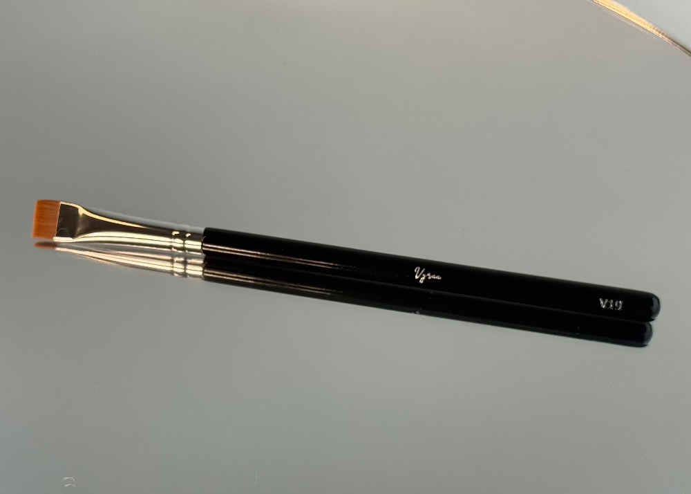 Vyraa Pro Artist Essentials — 25-Piece Professional Brush Set