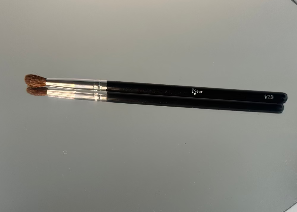 Vyraa Pro Artist Essentials — 25-Piece Professional Brush Set