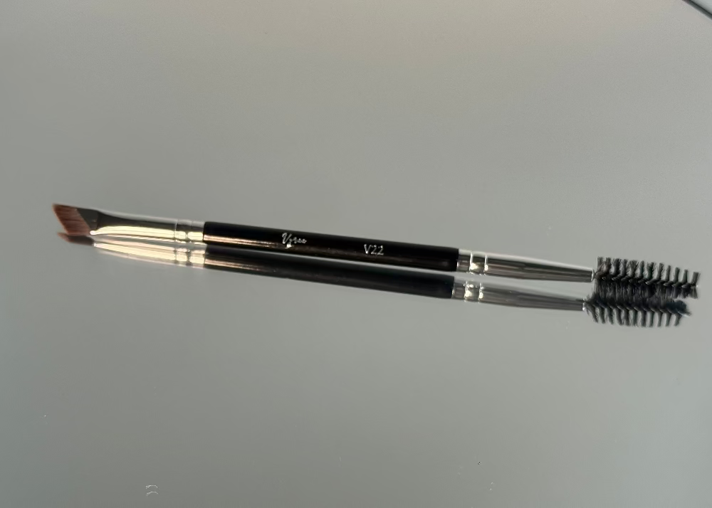 Vyraa Pro Artist Essentials — 25-Piece Professional Brush Set